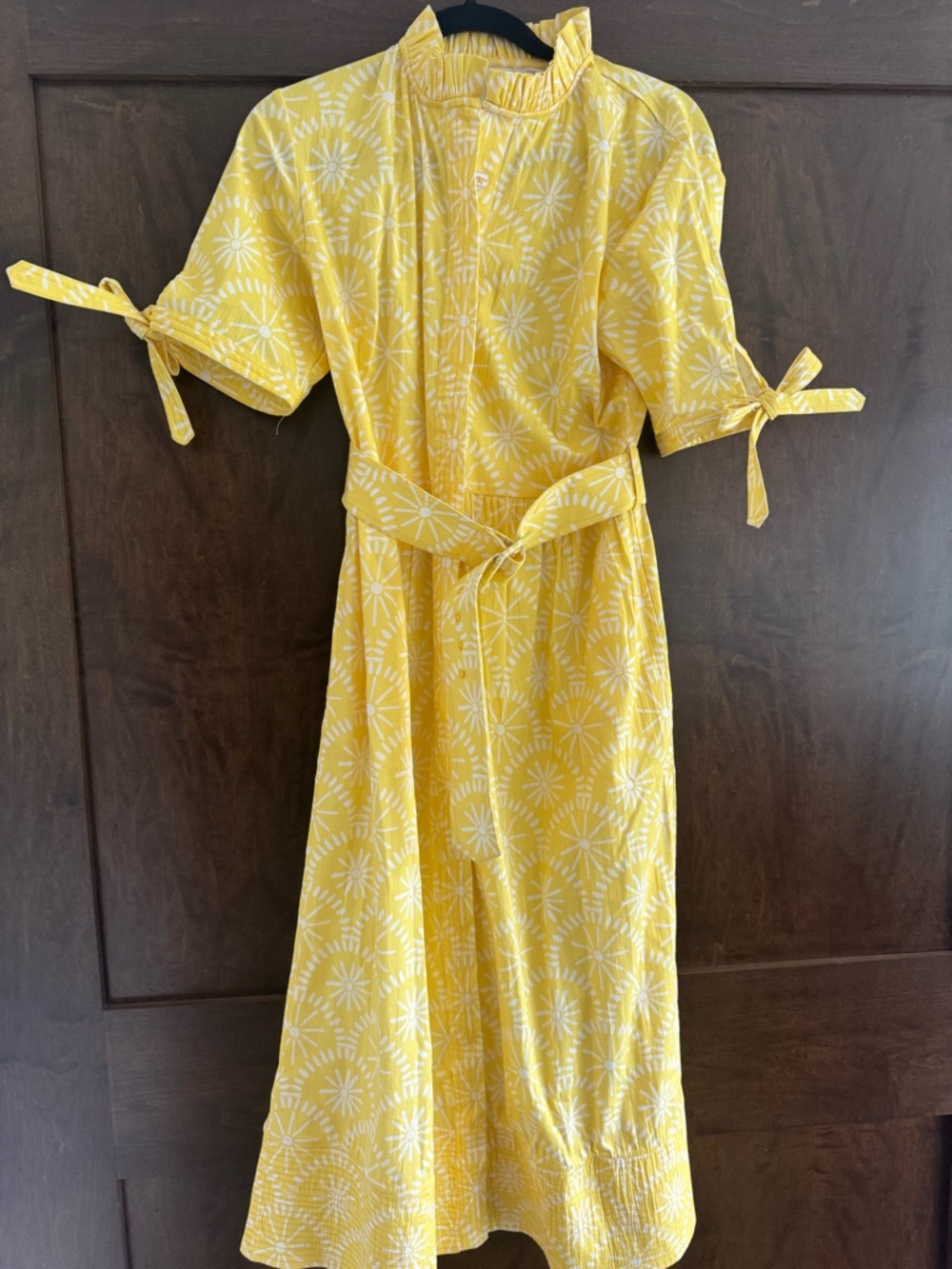 NWT Holly Shae x Janice Dean Yellow Floral Tie-Sleeve Midi Dress